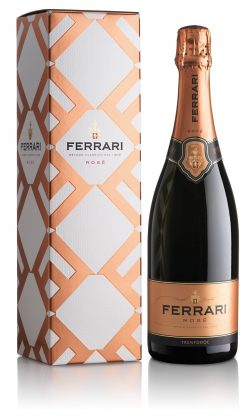 <b>Ferrari</b><br>Rosé<br>Spumante Classico Trento DOC